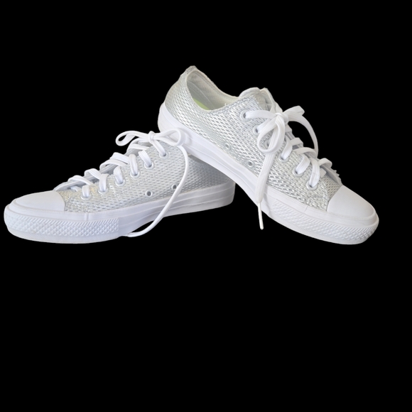 Converse All Star Cuck Taylor with Lunarlon - Picture 2 of 3